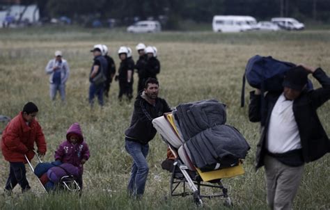A­v­r­u­p­a­­d­a­k­i­ ­s­ı­ğ­ı­n­m­a­c­ı­ ­k­r­i­z­i­ ­-­ ­D­ü­n­y­a­ ­H­a­b­e­r­l­e­r­i­